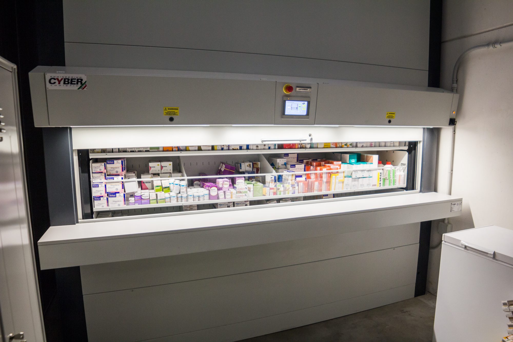 Cyber Italia - Pharma Cargo Soluzione Logistica